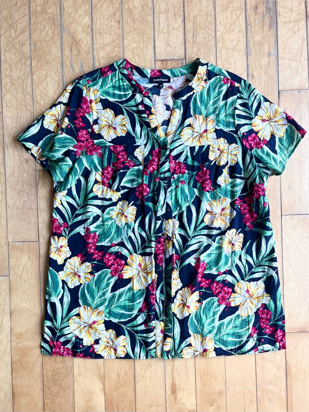 Claire France Tropical Floral Hawaiian Button Front Short Sleeves Blouse Size 16